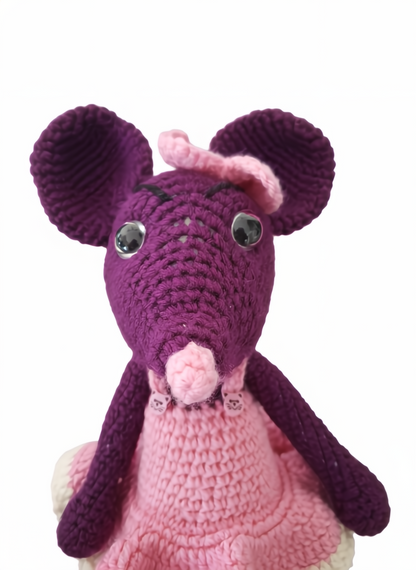 Amigurumi: "Pérola, a Ratinha Aprendiz"
