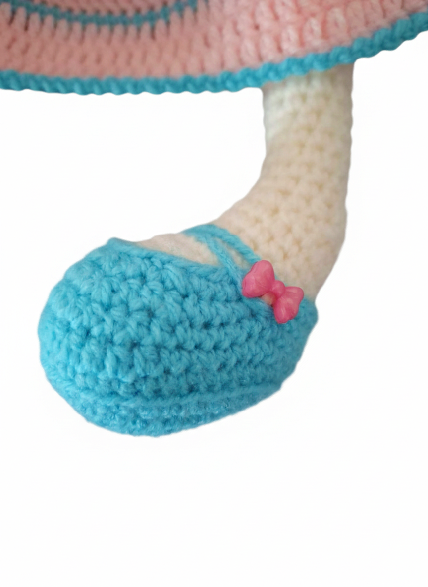 Amigurumi: "Cléo, a Mensageira das Nuvens de Algodão"