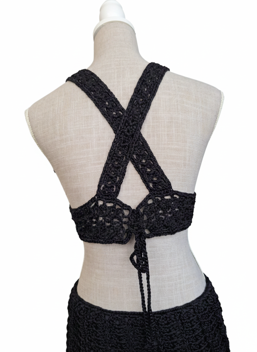 Vestido Curto "Noite de Ébano"