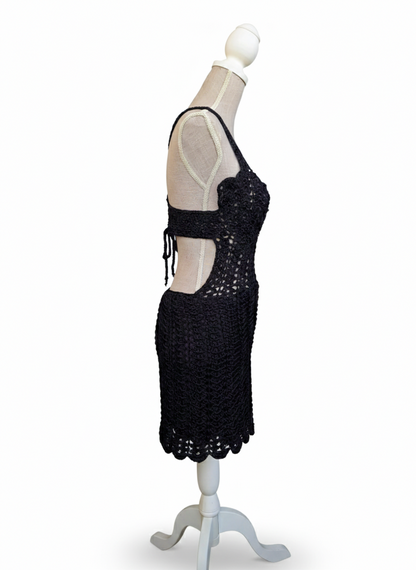 Vestido Curto "Noite de Ébano"