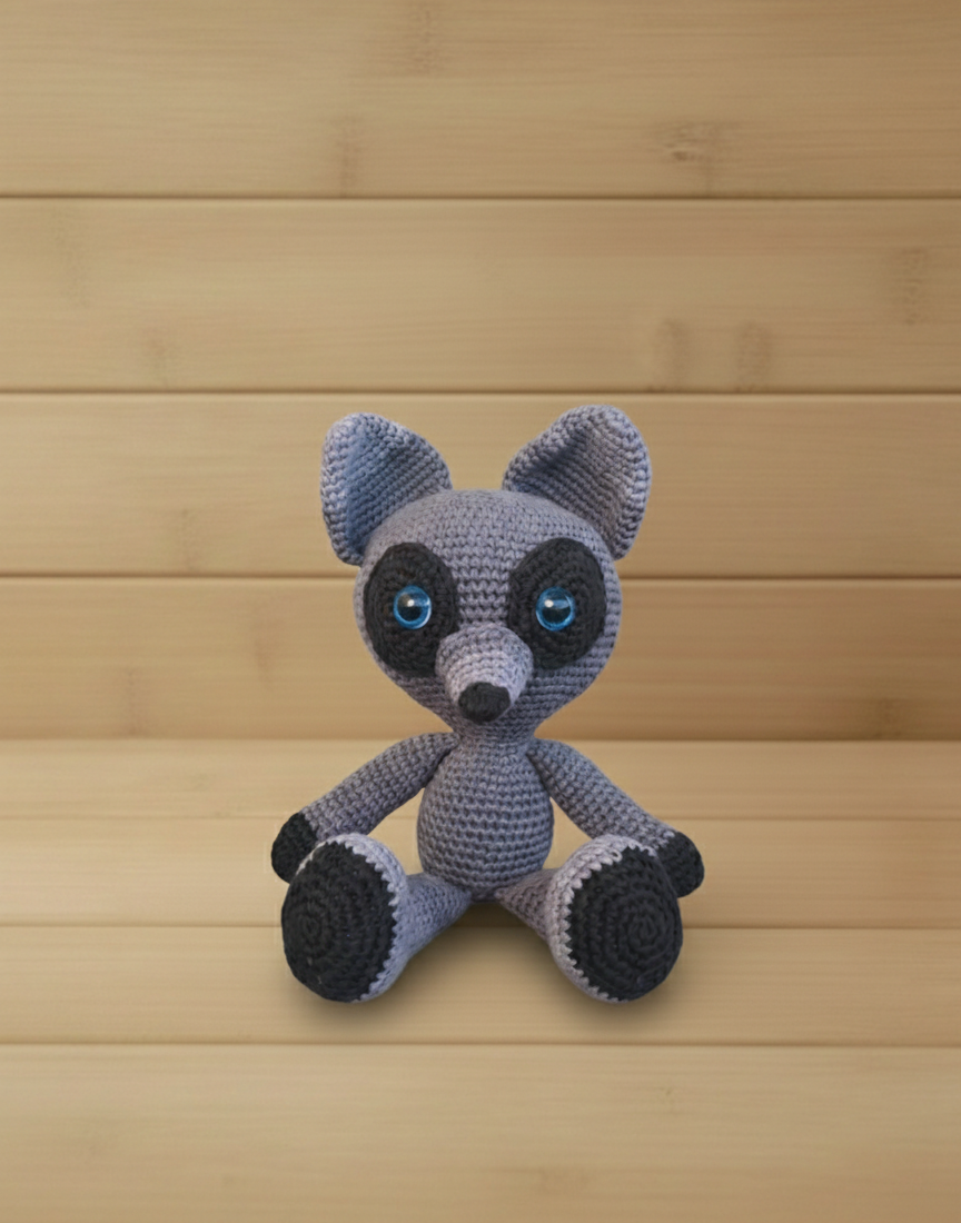 Amigurumi: Rico, o Guaxinim Curioso