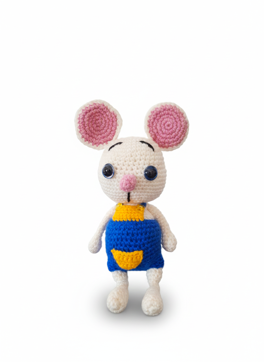 Amigurumi: "Bernardo, o Pequeno Explorador de Sonhos"