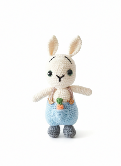 Amigurumi: "Barnabé, o Coelhinho Jardineiro"