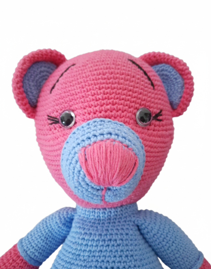 Amigurumi: "Bella, a Gigante de Algodão"